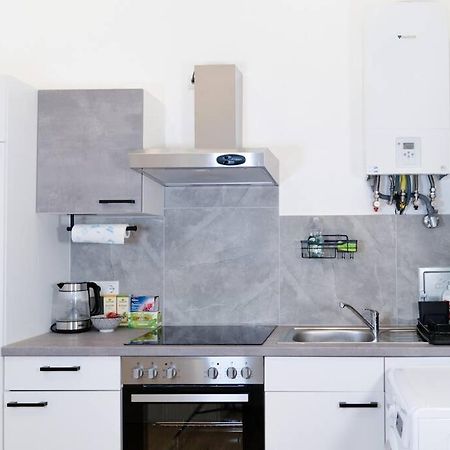 Ferienwohnung Zentrale & Ruhige 2 Zimmer - 42M² Wien Exterior foto